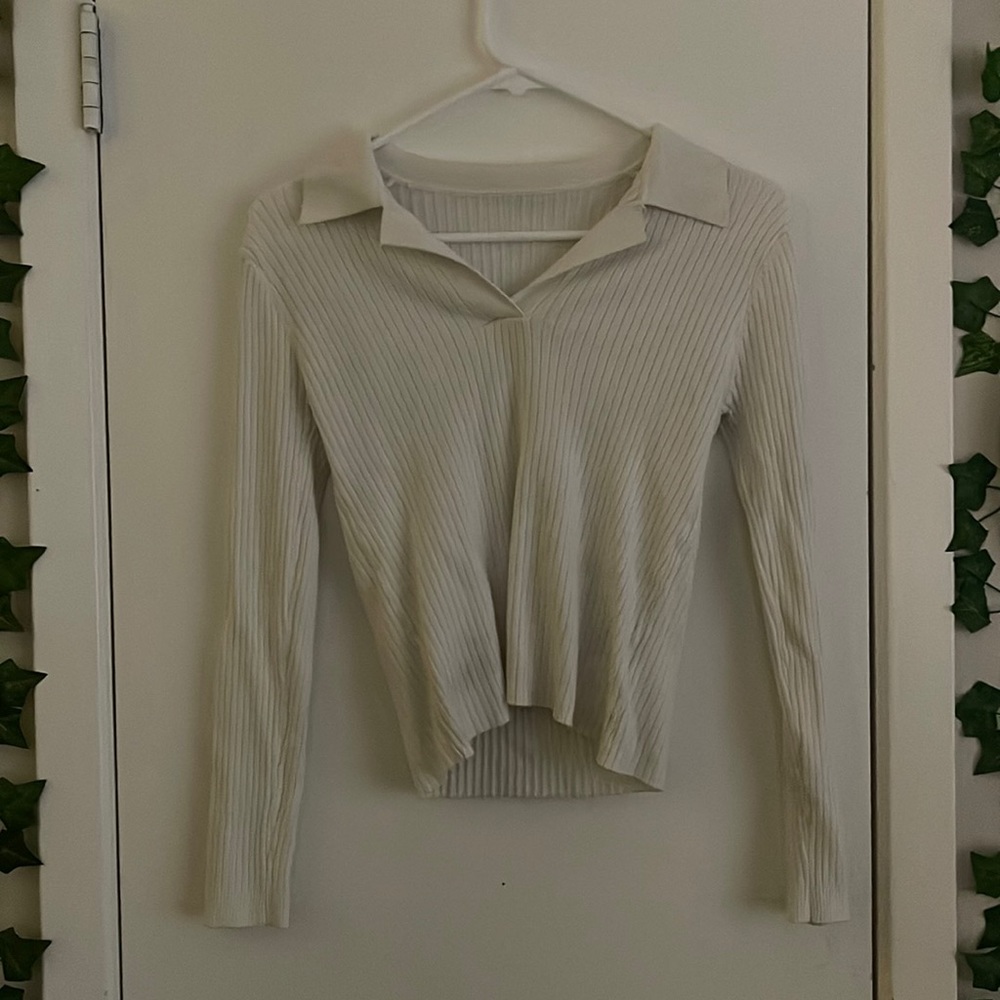 collared white top